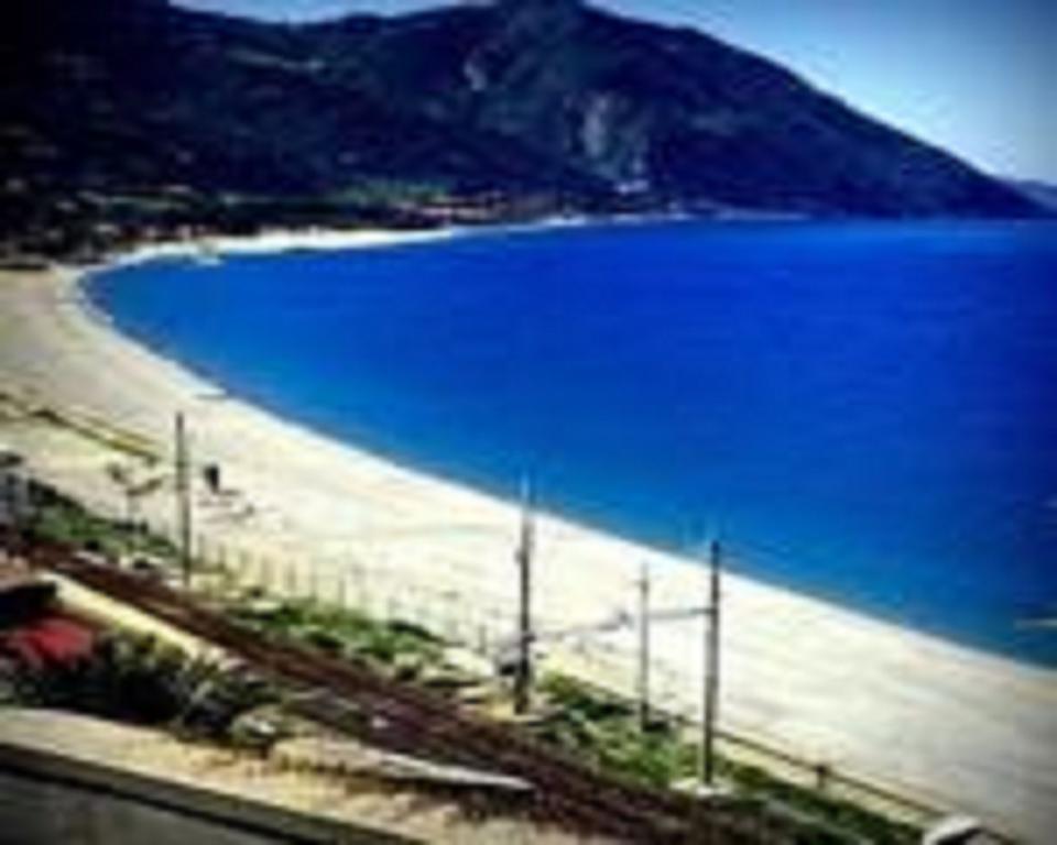 Terrazza Sul Mare Gioiosa Marea Exterior foto